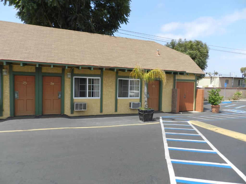 Starlite Motel Bellflower Exterior photo